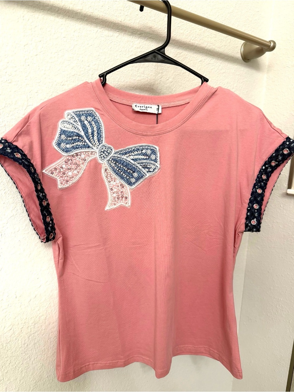Everly Pink Tee with Navy Sequin Bow Applique
